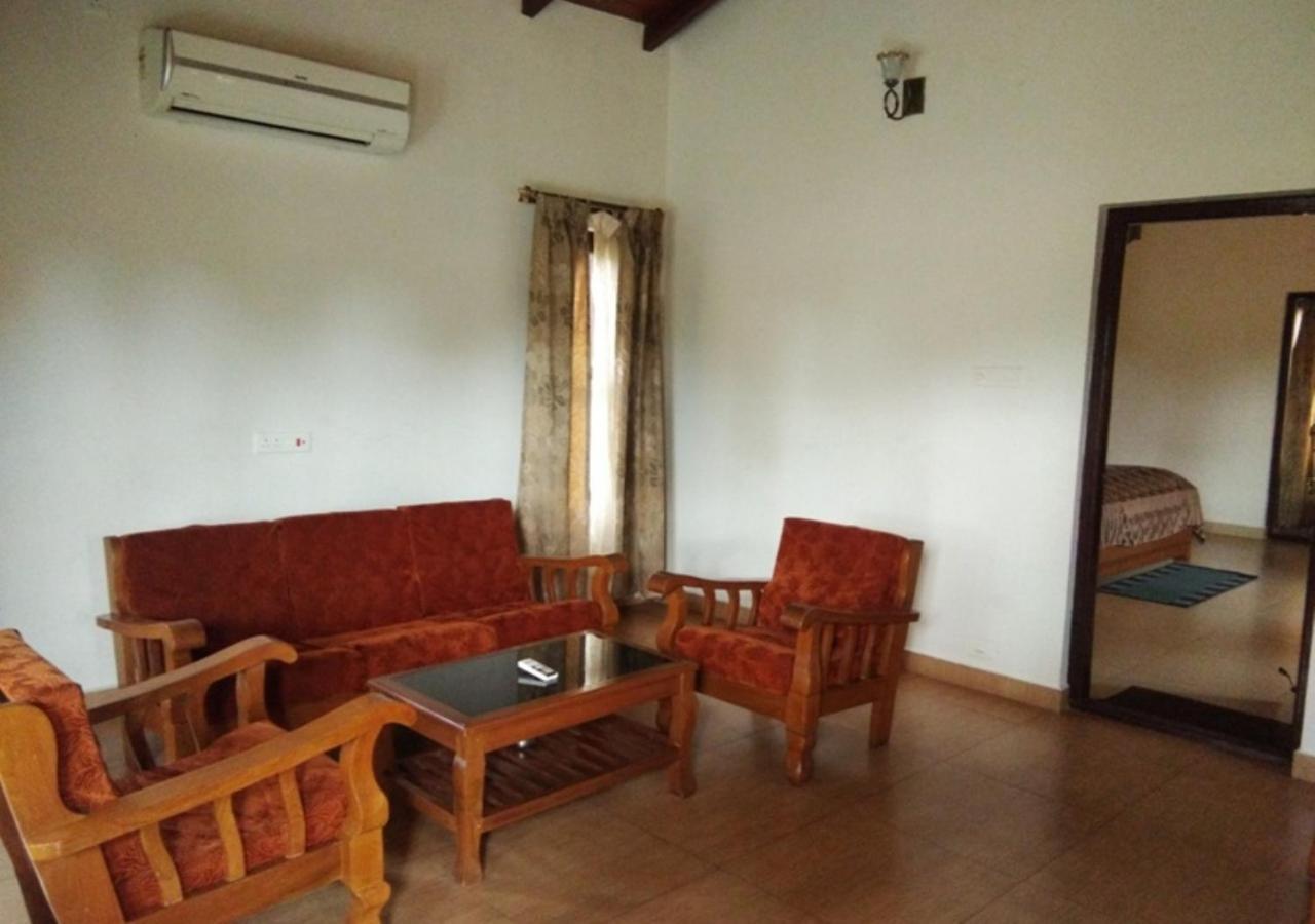 Hampi Heritage & Wilderness Resort-Jungle Lodges Bellary Esterno foto